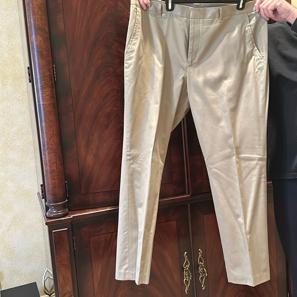 Men’s Bonobos pants size 40 waist 32 length
